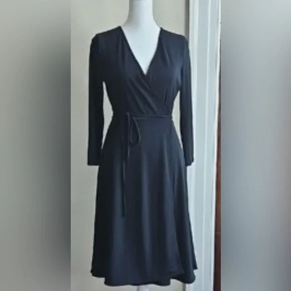 long sleeve above the knee dress On Better Terms Navy Satin Long Sleeve Smocked Waist Mini Dress